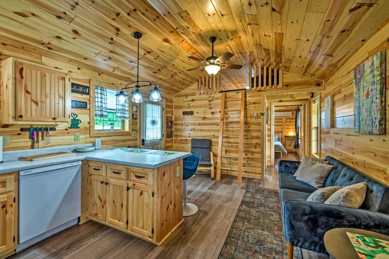 Вилла Cozy Lakefront Cabin With On-Site Waterfall And Hiking Cub Run Экстерьер фото